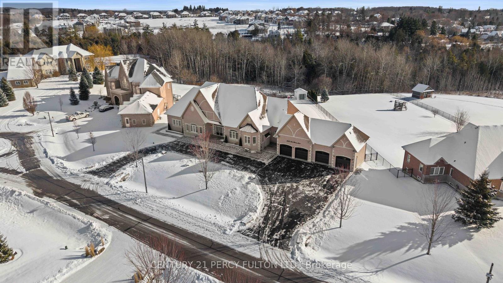 5121 Tom Thomson Court, Pickering, Ontario  L1Y 0A1 - Photo 3 - E12627792