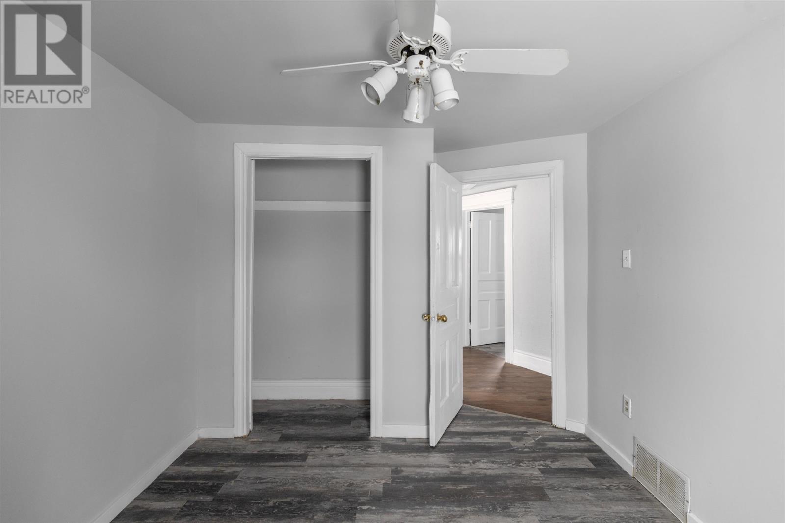 32 Cathcart St, Sault Ste. Marie, Ontario P6A 1E1 - Photo 18 - SM253455