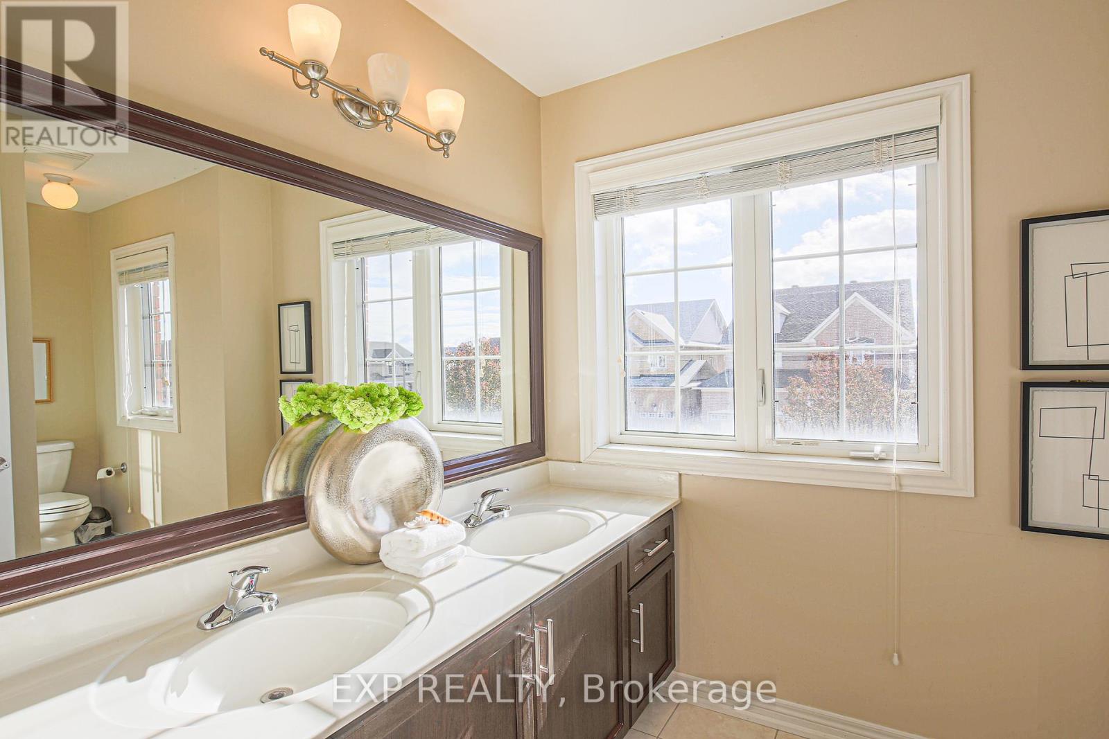 67 Pineforest Place, Markham, Ontario  L6E 2B1 - Photo 27 - N12627690