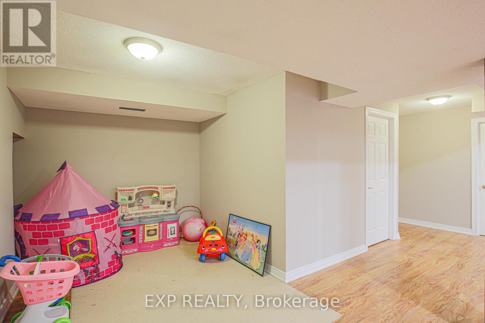 67 Pineforest Place, Markham, Ontario  L6E 2B1 - Photo 32 - N12627690