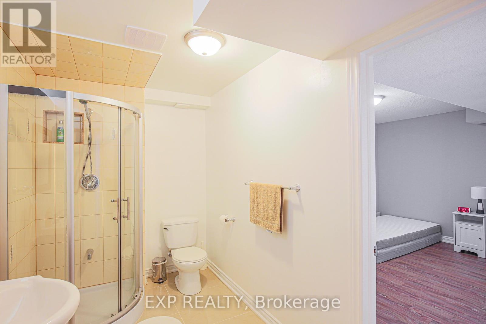 67 Pineforest Place, Markham, Ontario  L6E 2B1 - Photo 34 - N12627690