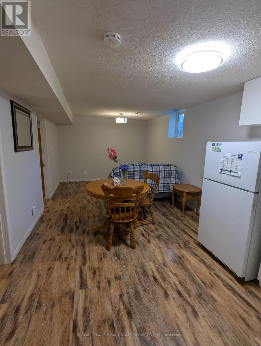 Bsmt - 6053 Leeside Crescent, Mississauga, Ontario  L5M 5K6 - Photo 8 - W12627674