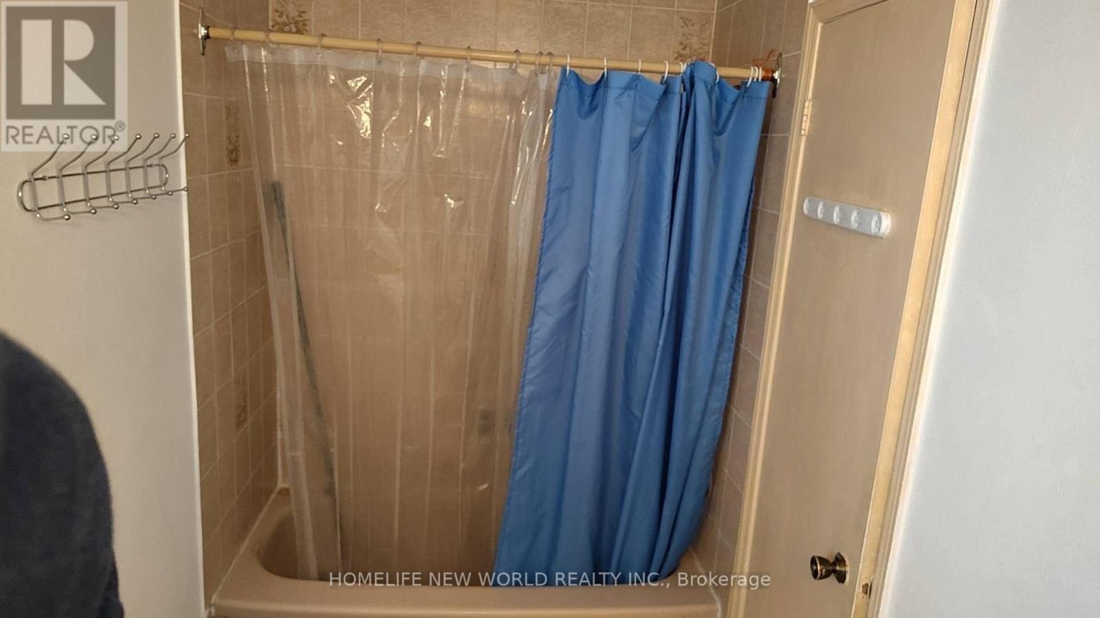 3rd Bedroom - 3050 Olympus Mews, Mississauga, Ontario  L5N 4V7 - Photo 10 - W12627722