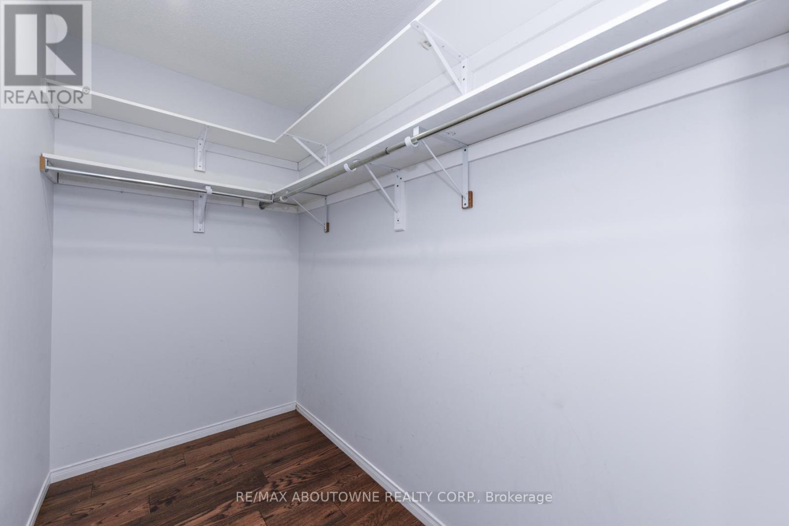 32 Lockheed Crescent, Brampton, Ontario  L7A 3G2 - Photo 31 - W12627764