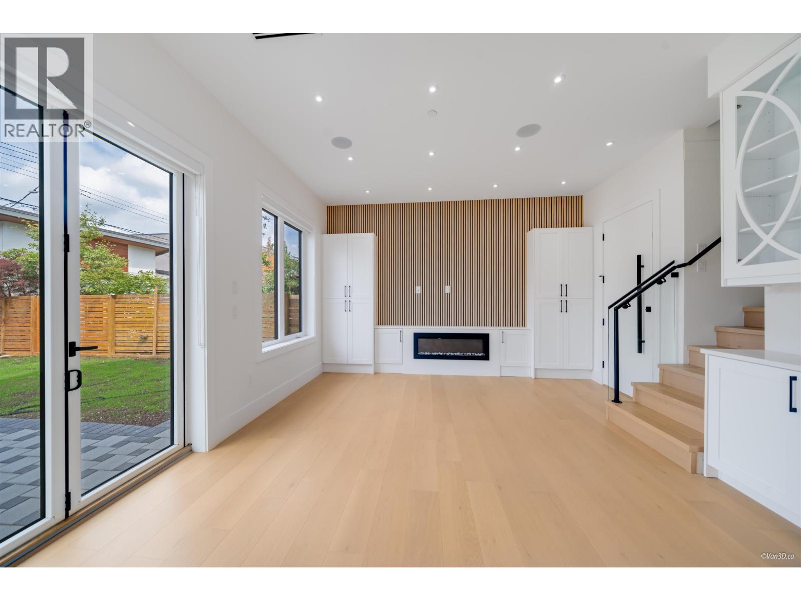 2 4463 Walden Street, Vancouver, British Columbia  V5V 3S4 - Photo 17 - R3073338