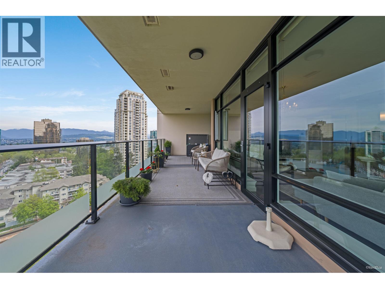 1302 6168 Wilson Avenue, Burnaby, British Columbia V5H 0B2 - Photo 12 - R3071508