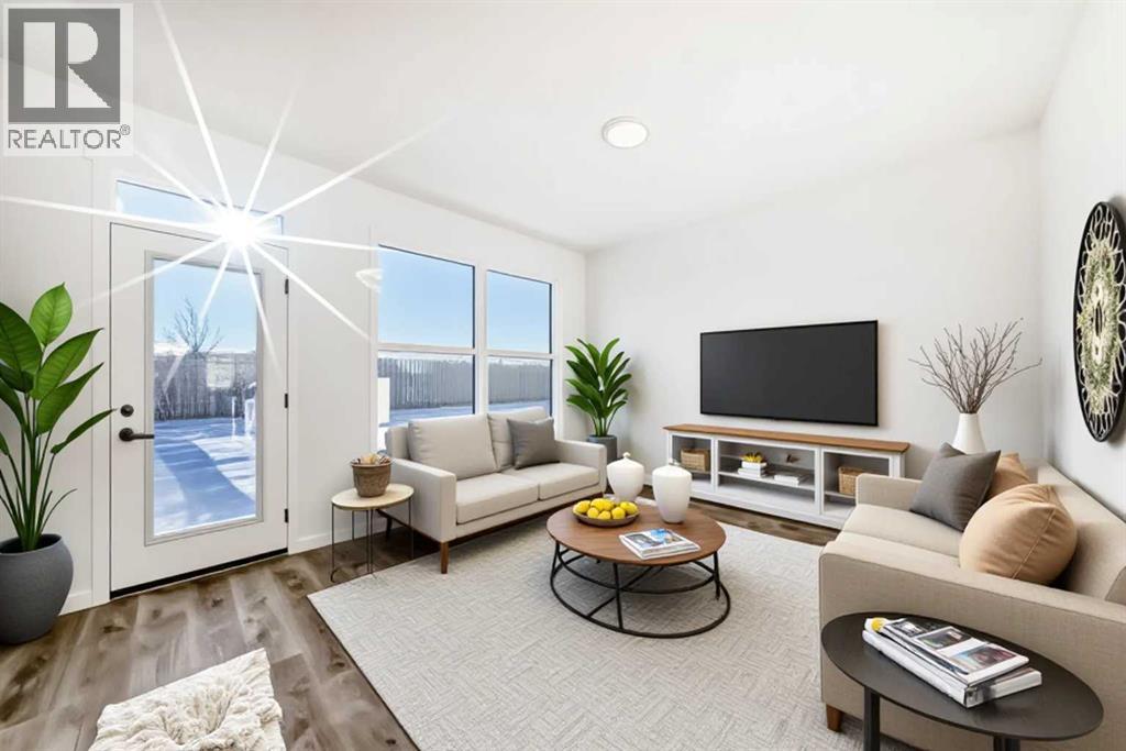 115 Mercado  Se, Calgary, Alberta  T3M 4C9 - Photo 6 - A2274592