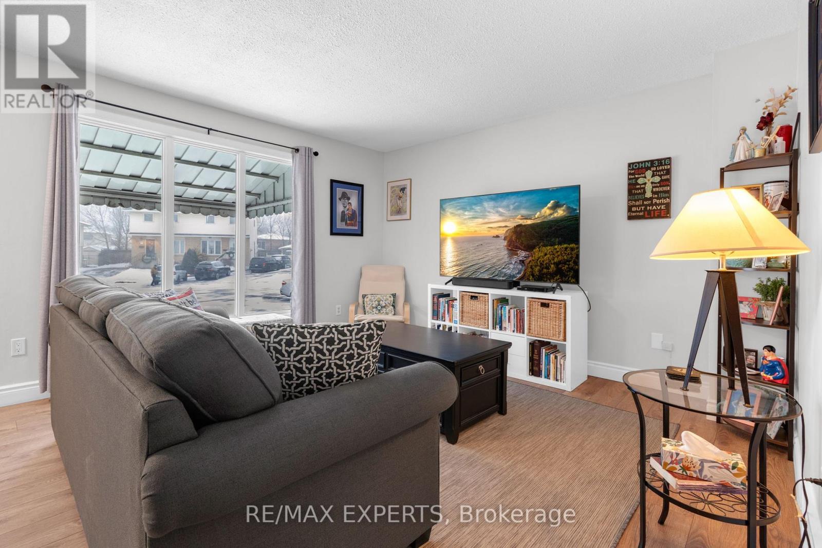 238 Lawnhurst Court, Hamilton, Ontario  L8V 4R4 - Photo 15 - X12627694