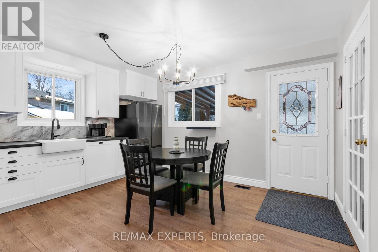 238 Lawnhurst Court, Hamilton, Ontario  L8V 4R4 - Photo 18 - X12627694