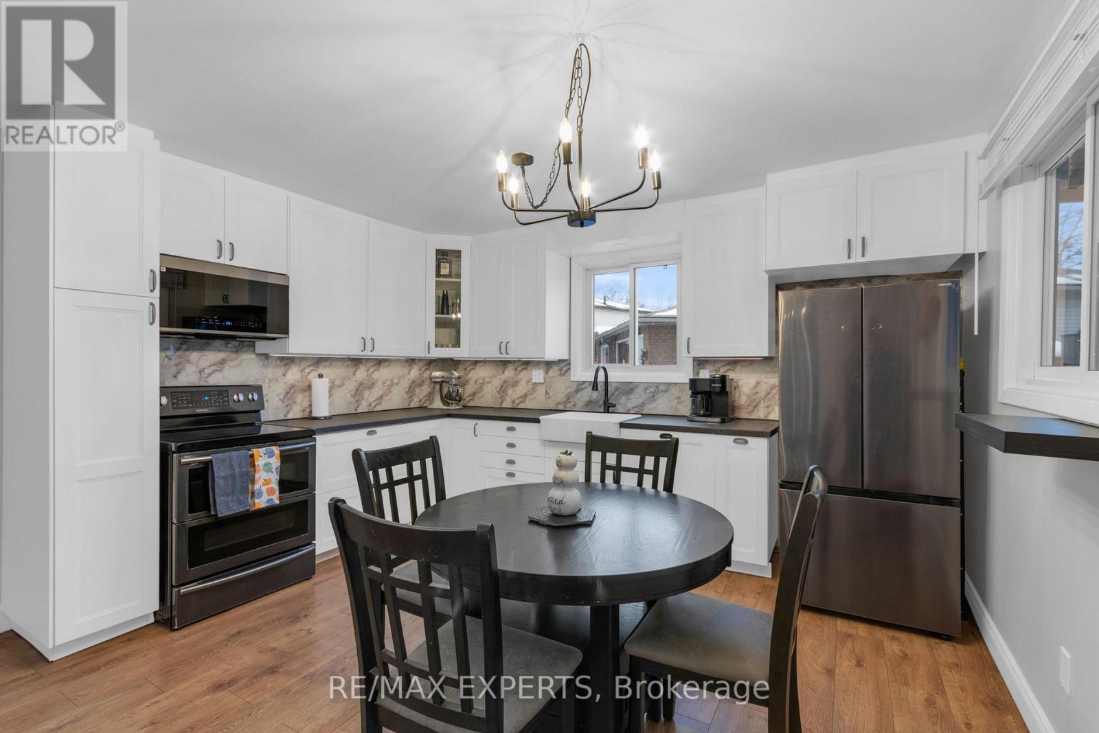 238 Lawnhurst Court, Hamilton, Ontario  L8V 4R4 - Photo 19 - X12627694