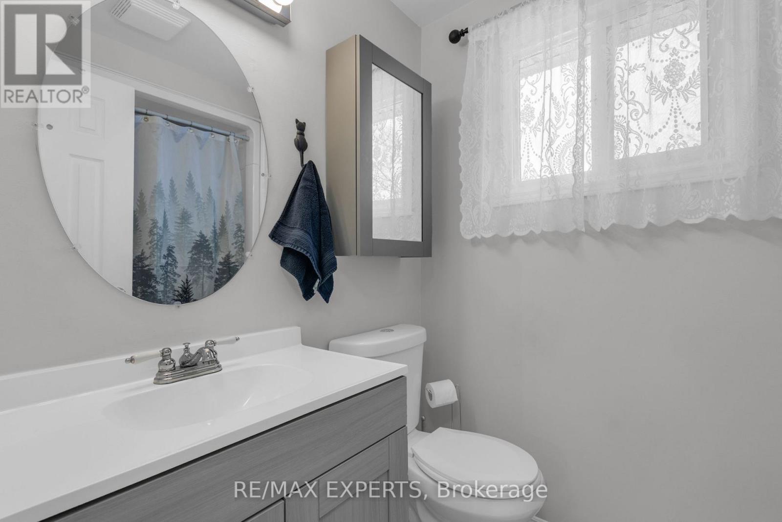 238 Lawnhurst Court, Hamilton, Ontario  L8V 4R4 - Photo 21 - X12627694