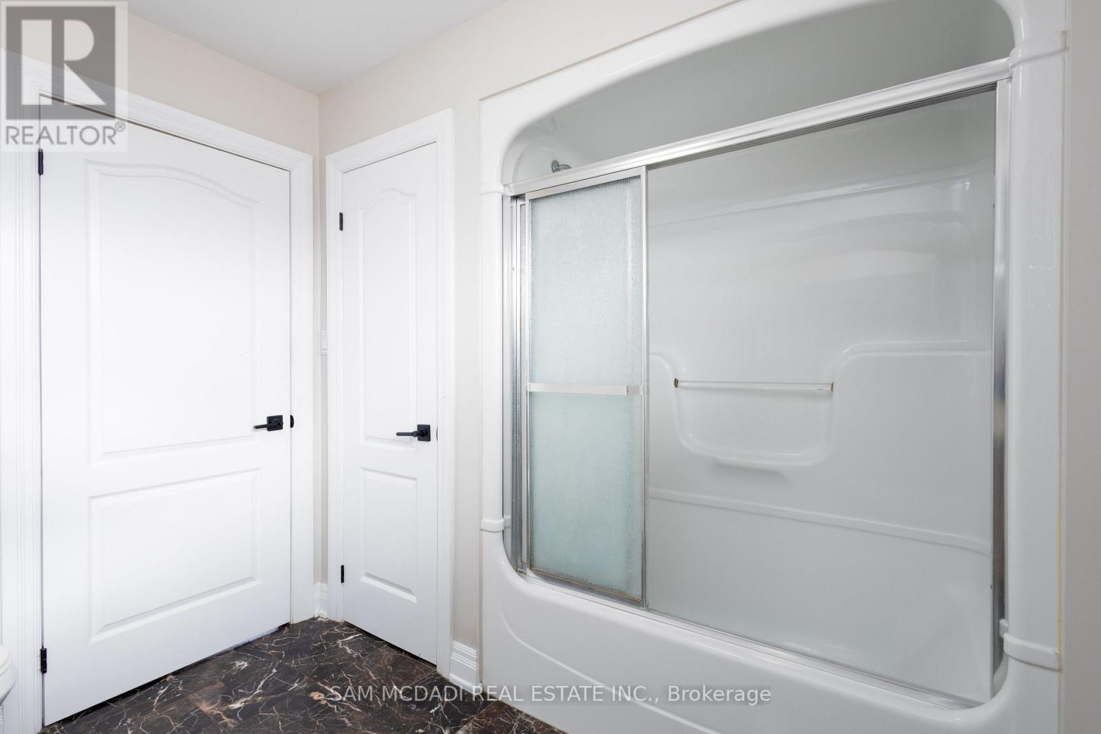 9747 Regional Road 20, Grimsby, Ontario  L0R 2A0 - Photo 23 - X12627768