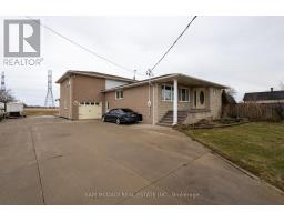 9747 REGIONAL ROAD 20, Grimsby, Ontario