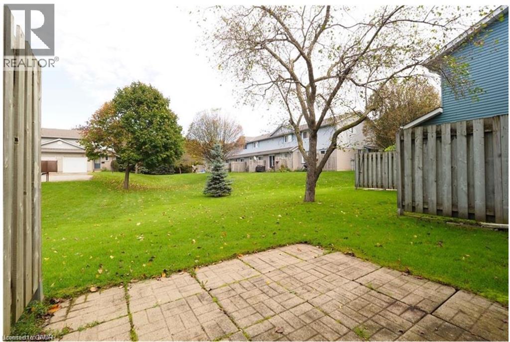 455 Kingscourt Drive Unit# 3, Waterloo, Ontario  N2K 3R5 - Photo 4 - 40793474