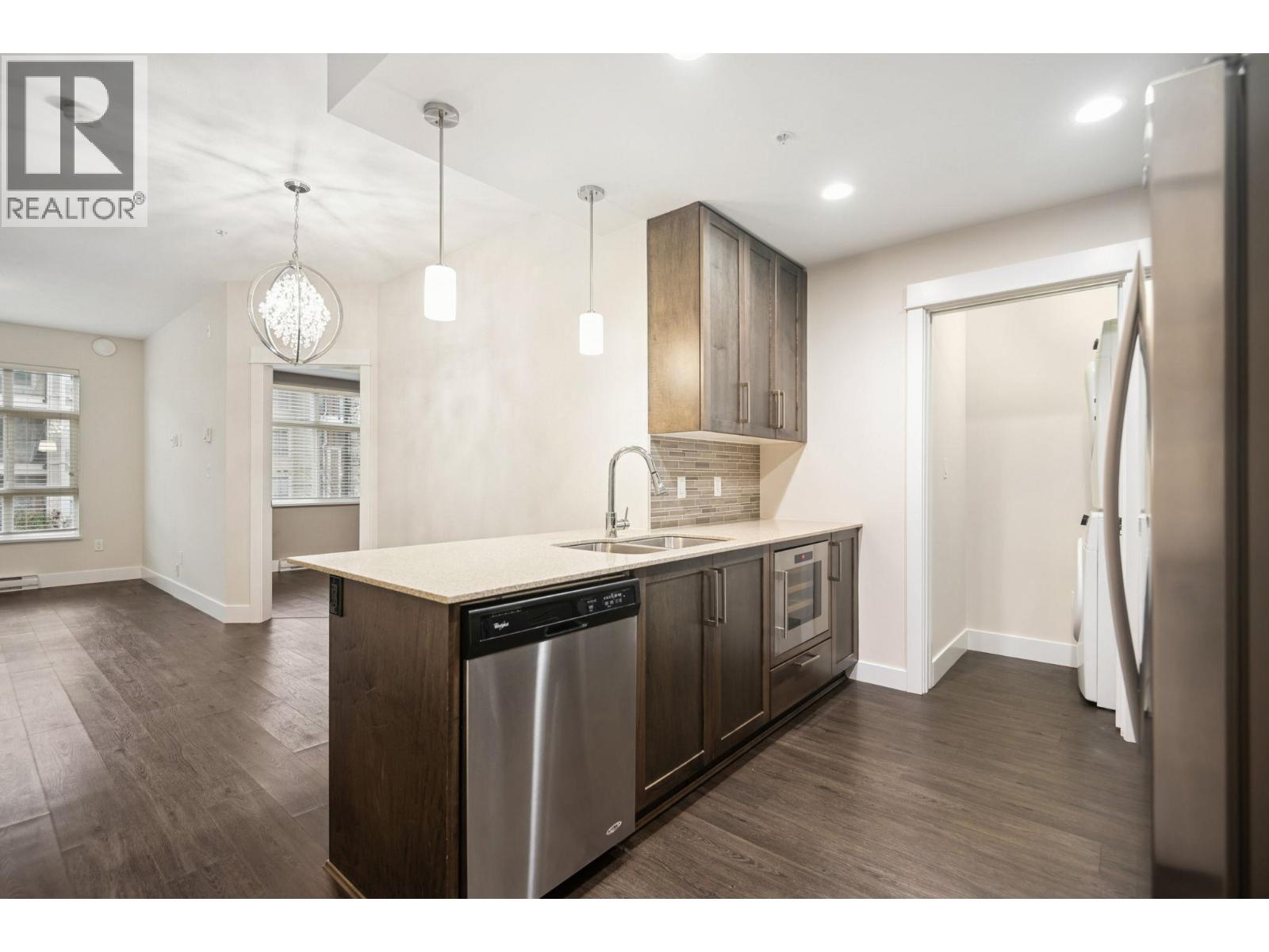 205 2495 Wilson Avenue, Port Coquitlam, British Columbia  V3C 0E4 - Photo 11 - R3073455