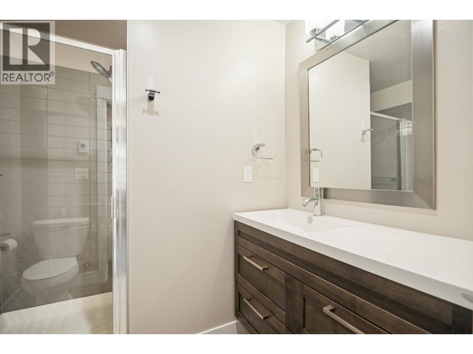 205 2495 Wilson Avenue, Port Coquitlam, British Columbia  V3C 0E4 - Photo 17 - R3073455