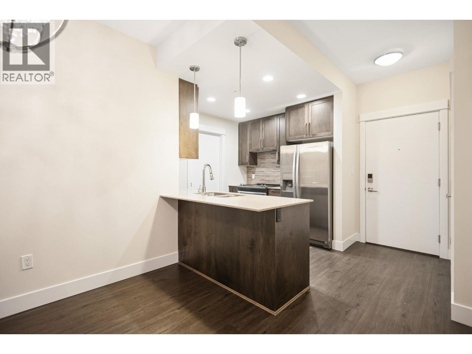 205 2495 Wilson Avenue, Port Coquitlam, British Columbia  V3C 0E4 - Photo 8 - R3073455