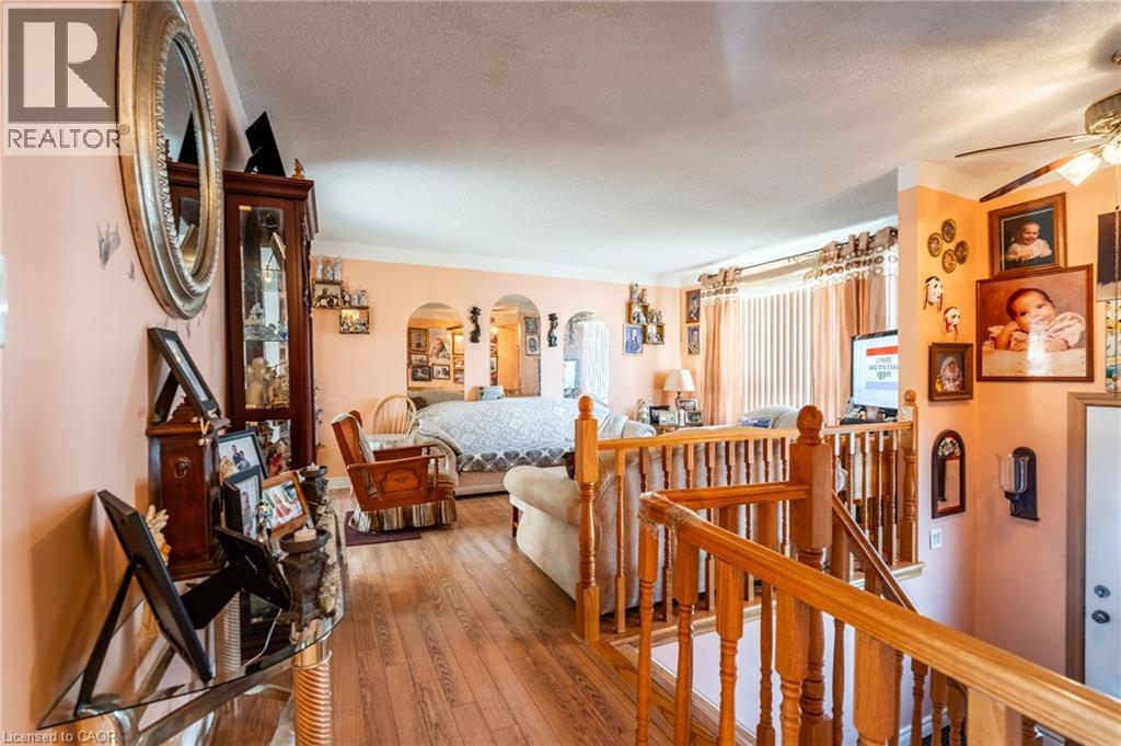 75 Hanover Place, Hamilton, Ontario  L8K 5X7 - Photo 7 - 40793573