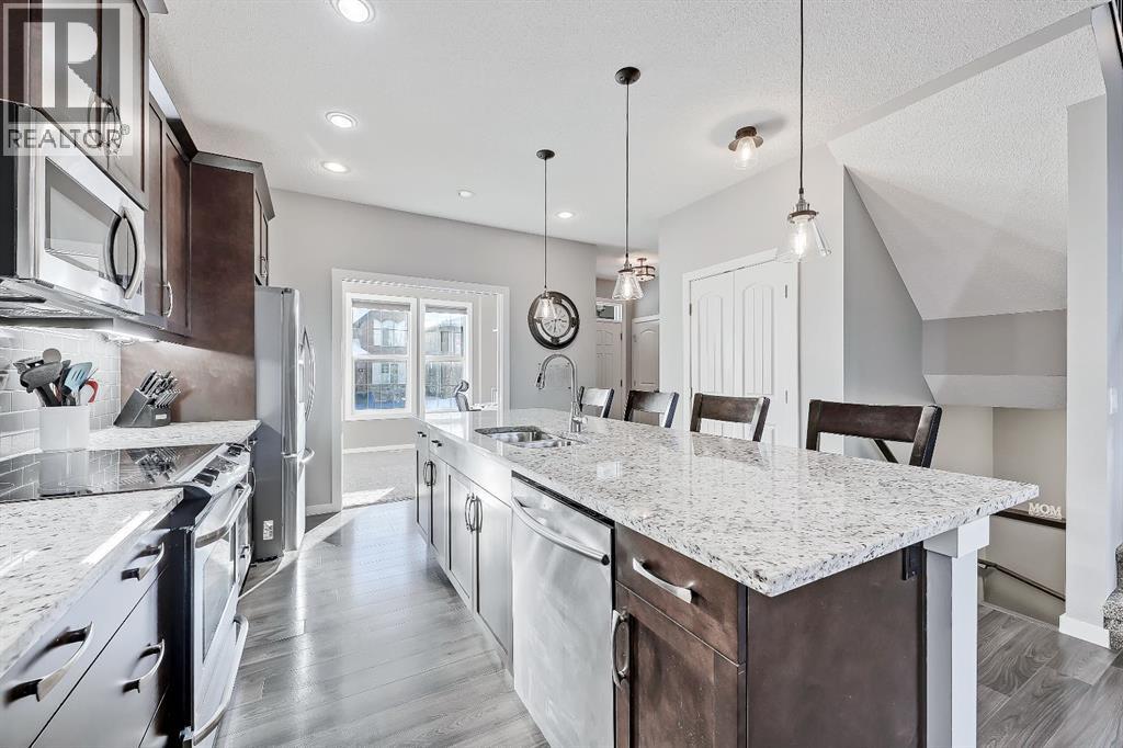 300 Marquis Heights Se, Calgary, Alberta  T3M 1Z9 - Photo 7 - A2273597