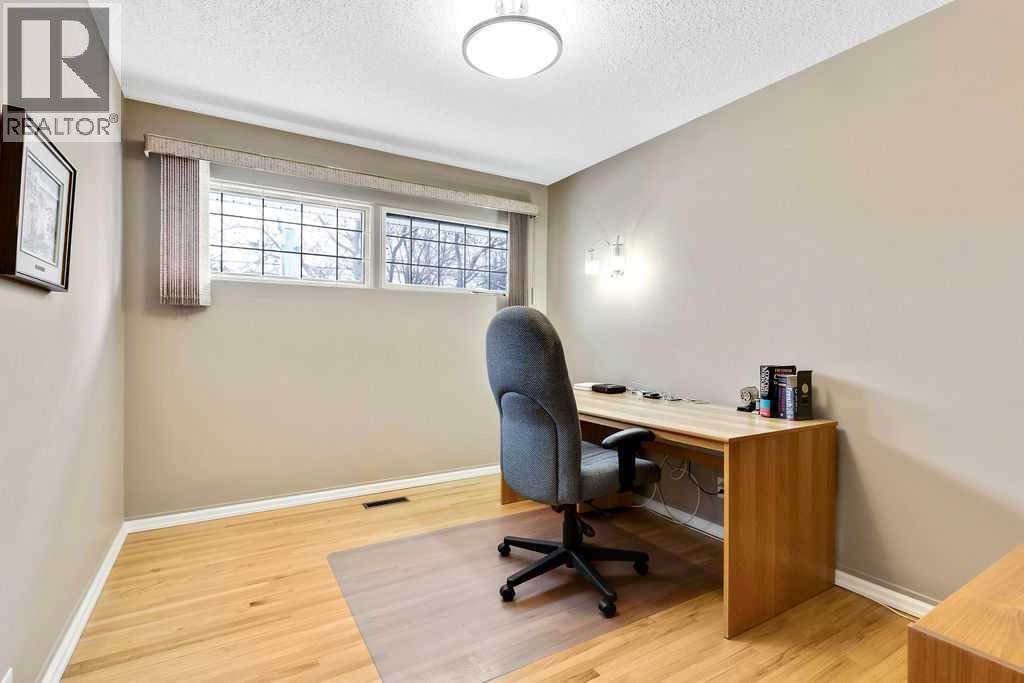 79 Chancellor Way Nw, Calgary, Alberta T2K 1Y3 - Photo 7 - A2274614