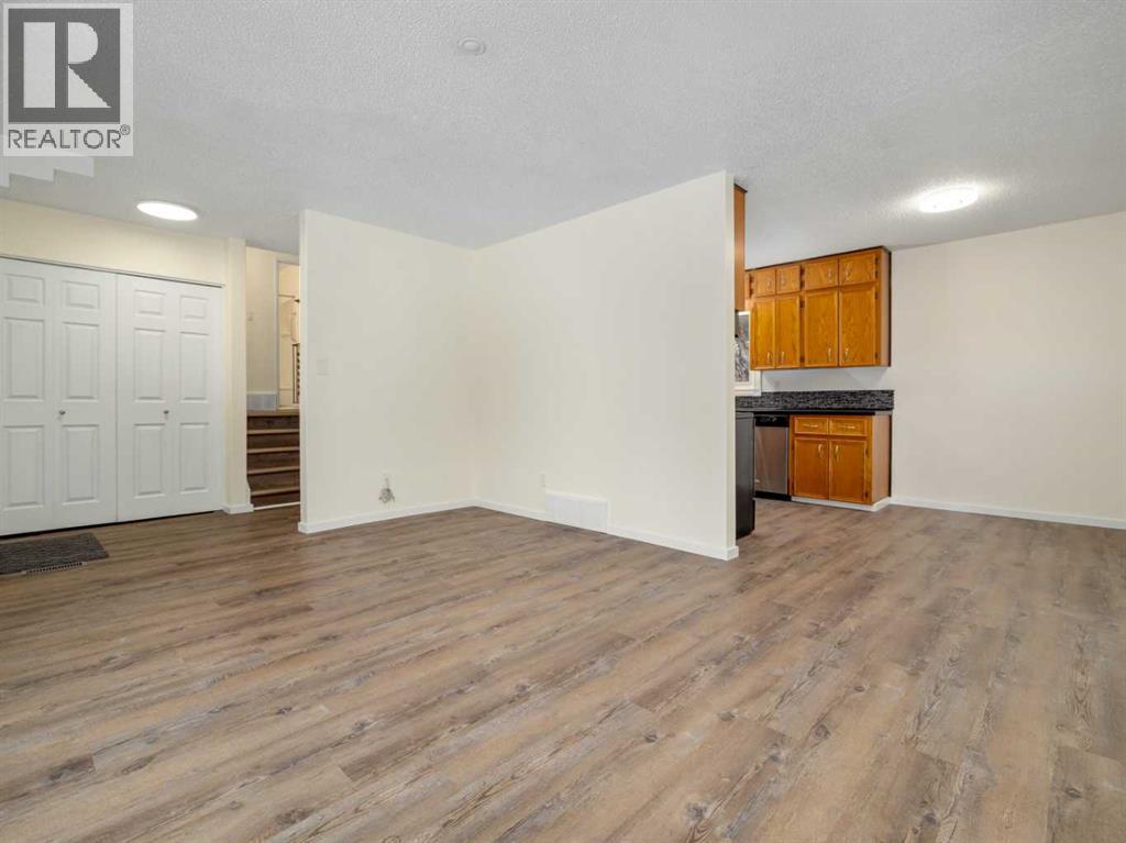 2426 14 Street N, Lethbridge, Alberta  T1H 4P3 - Photo 9 - A2274533