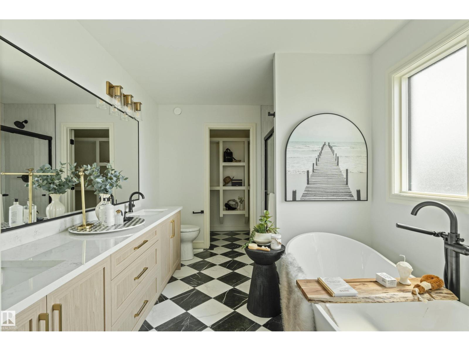 3304 Chickadee Dr Nw Nw, Edmonton, Alberta  T5V 1R5 - Photo 21 - E4467949