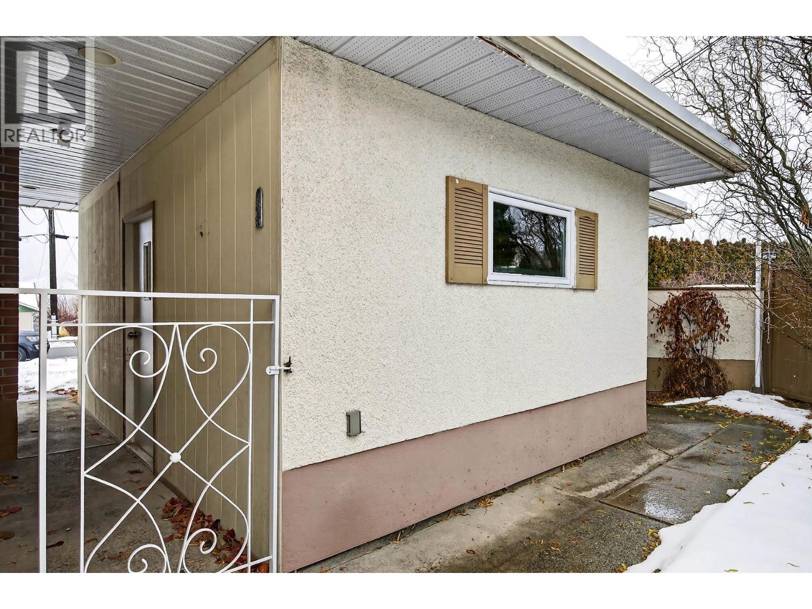 939 Mcmurdo Drive, Kamloops, British Columbia  V2C 3G6 - Photo 47 - 10370810