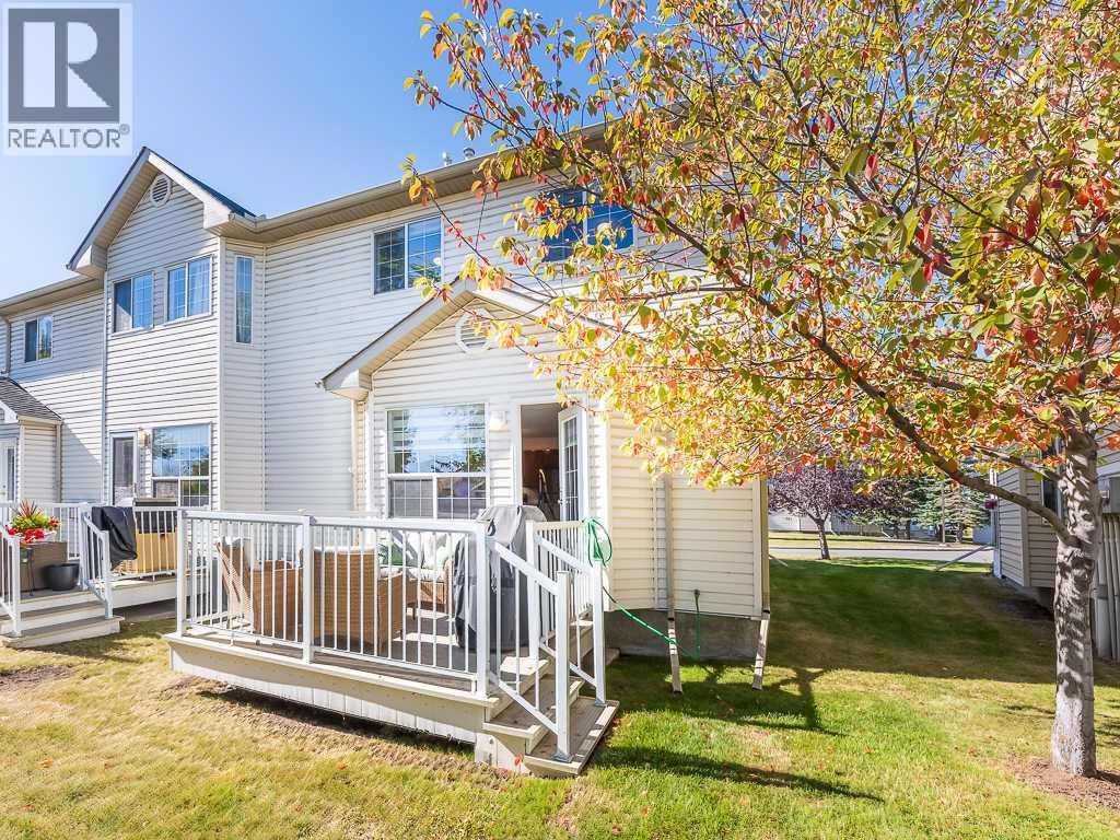 119 Mt Douglas Manor Se, Calgary, Alberta T2Z 3C8 - Photo 3 - A2262730