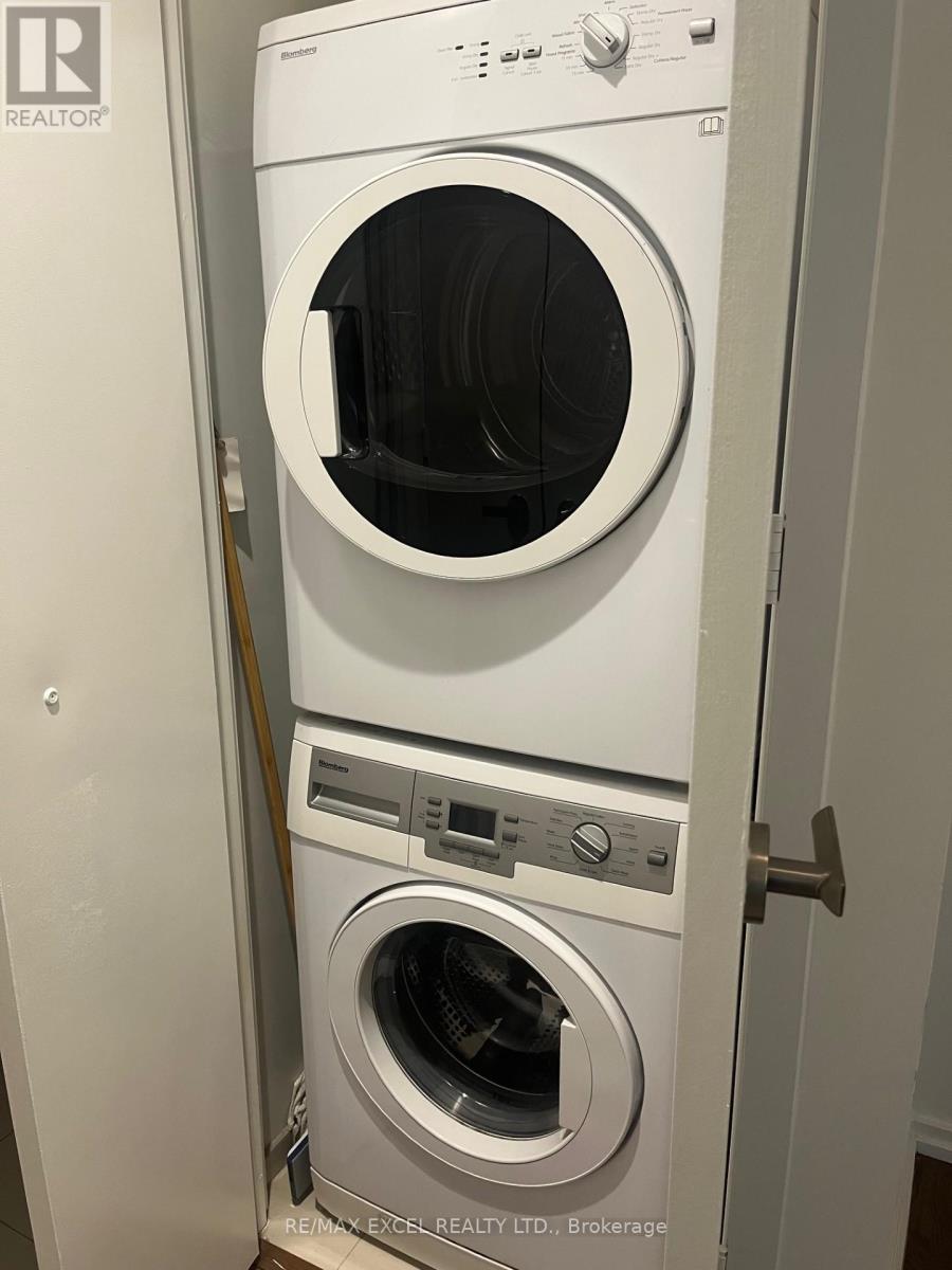 1805 - 45 Charles Street E, Toronto, Ontario  M4Y 0B8 - Photo 7 - C12612804