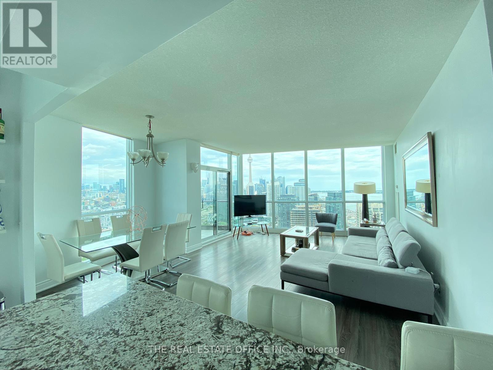 3802 - 219 Fort York Boulevard, Toronto, Ontario  M5V 1B1 - Photo 1 - C12614156