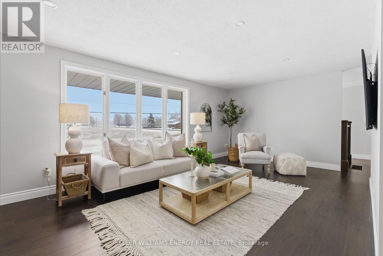 307 Fleetwood Road, Kawartha Lakes, Ontario  L0B 1K0 - Photo 12 - X12627776