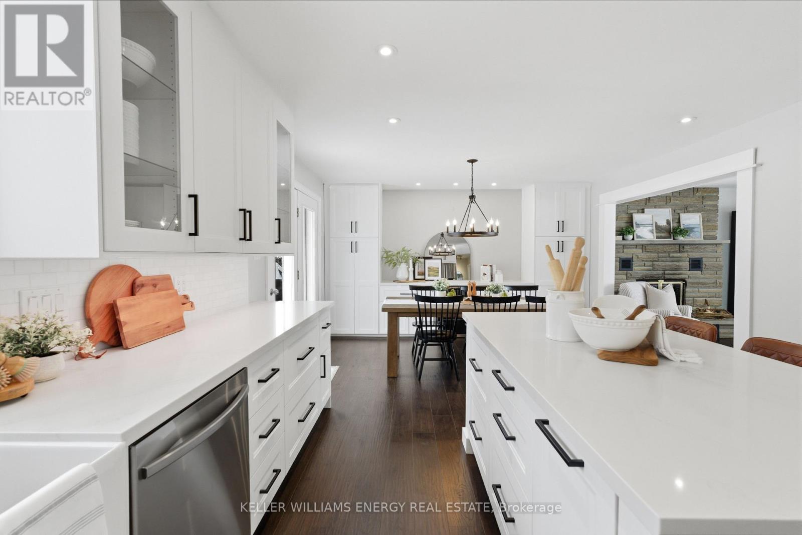 307 Fleetwood Road, Kawartha Lakes, Ontario  L0B 1K0 - Photo 4 - X12627776