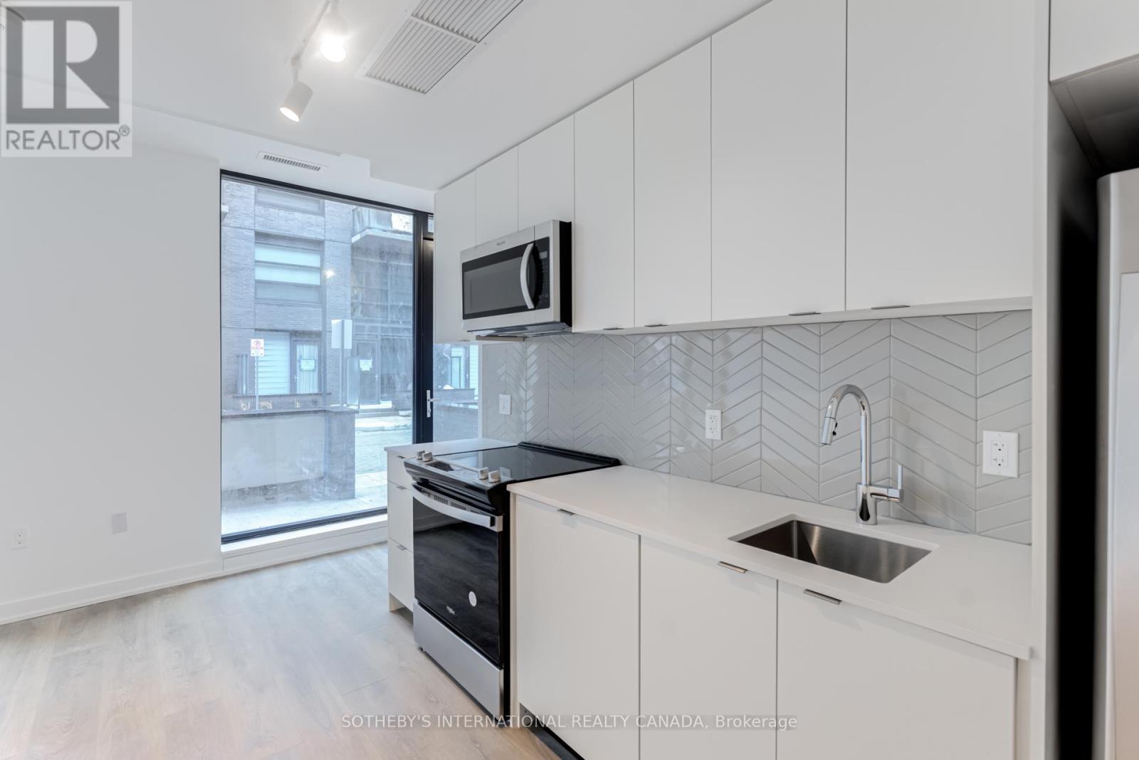 139 C - 1612 Charles Street, Whitby, Ontario  L1N 0P3 - Photo 13 - E12444178