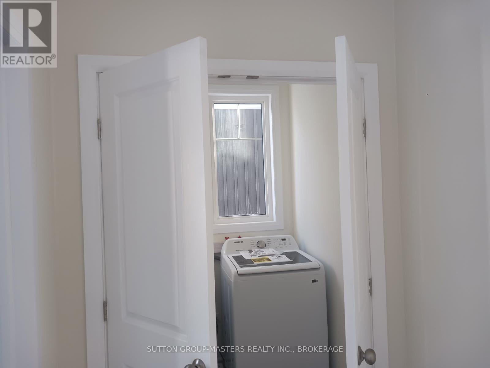 46 Oakmont Drive, Loyalist, Ontario  K0H 1G0 - Photo 19 - X12379120