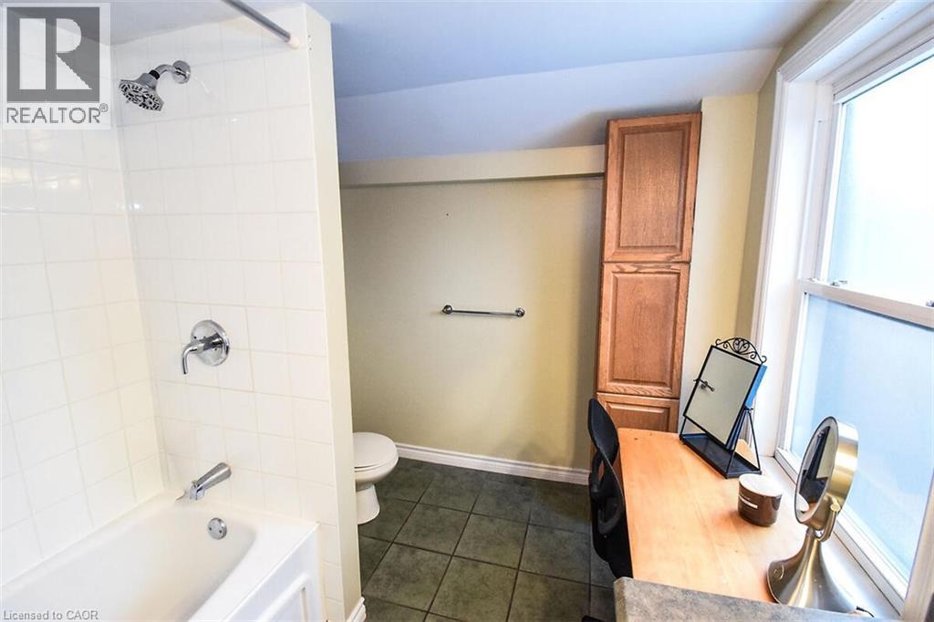 16 Land Street N, Hamilton, Ontario  L8L 4L1 - Photo 16 - 40792814