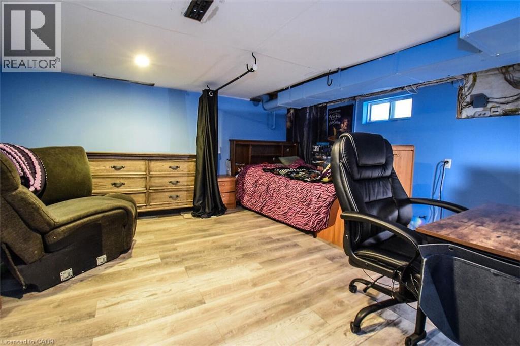 16 Land Street N, Hamilton, Ontario  L8L 4L1 - Photo 18 - 40792814