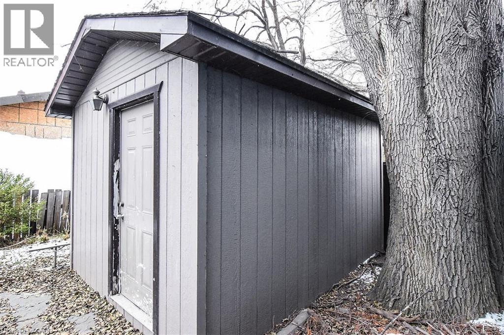 16 Land Street N, Hamilton, Ontario  L8L 4L1 - Photo 23 - 40792814