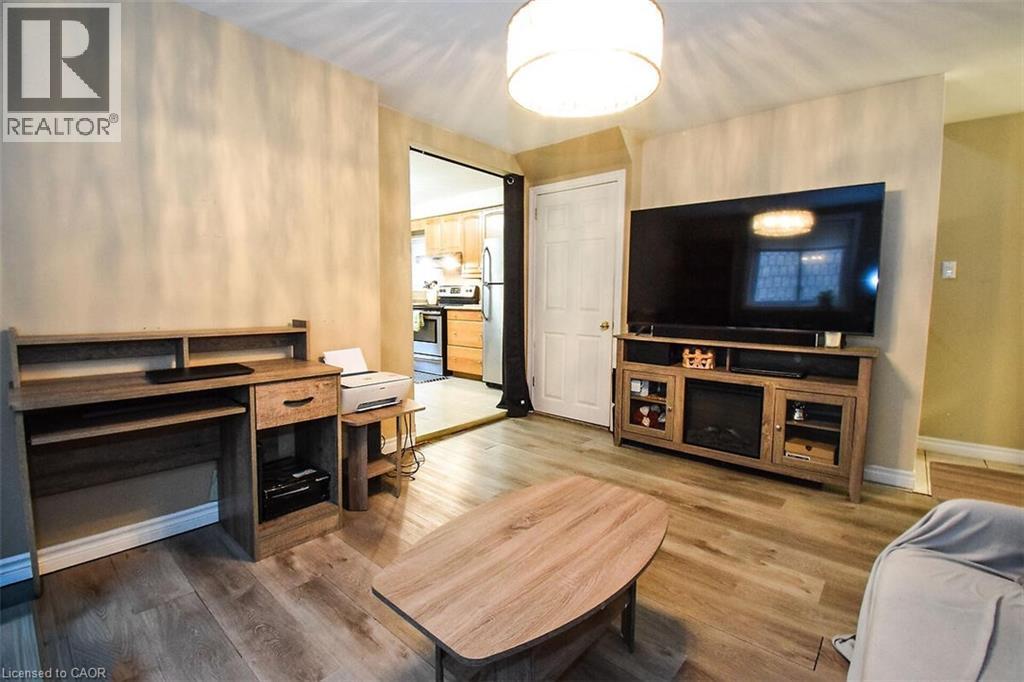 16 Land Street N, Hamilton, Ontario  L8L 4L1 - Photo 5 - 40792814