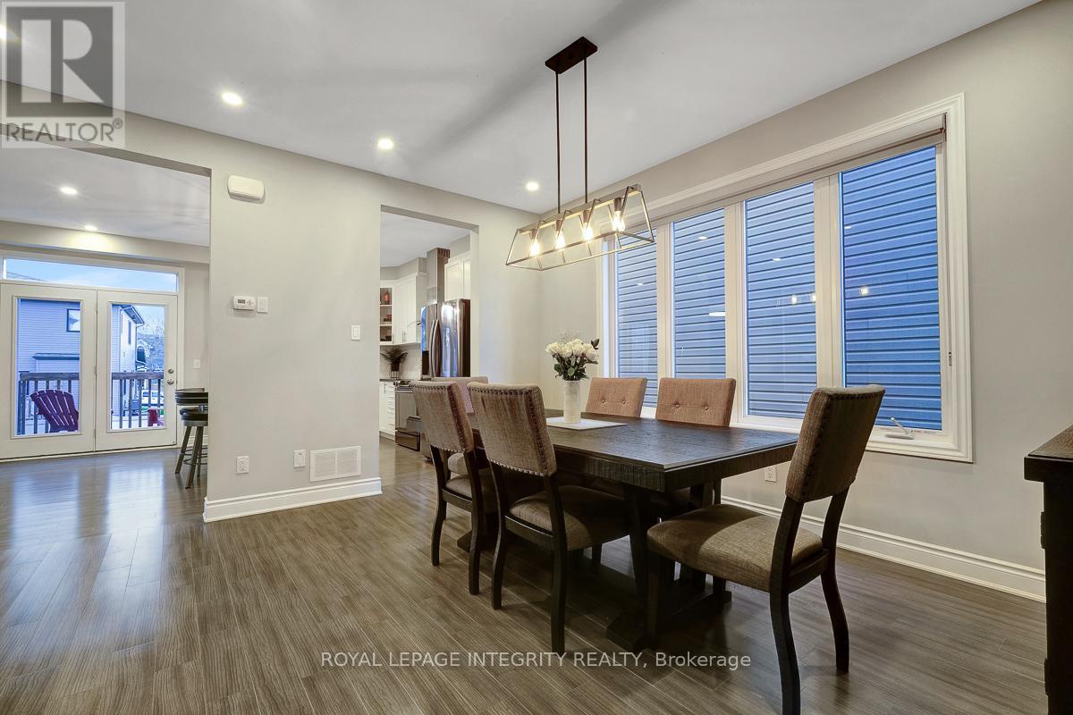 547 Parade Drive, Ottawa, Ontario  K2S 0X8 - Photo 11 - X12454539