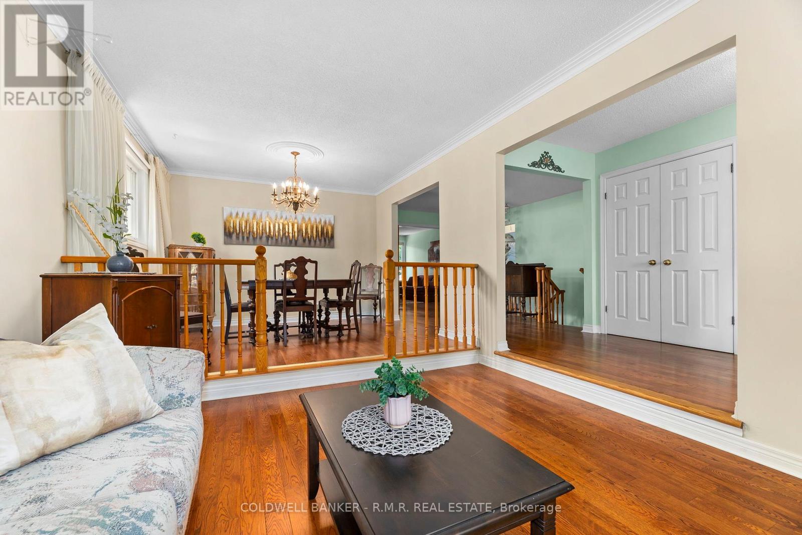 39 Ewen Drive, Uxbridge, Ontario  L9P 1L5 - Photo 3 - N12381192