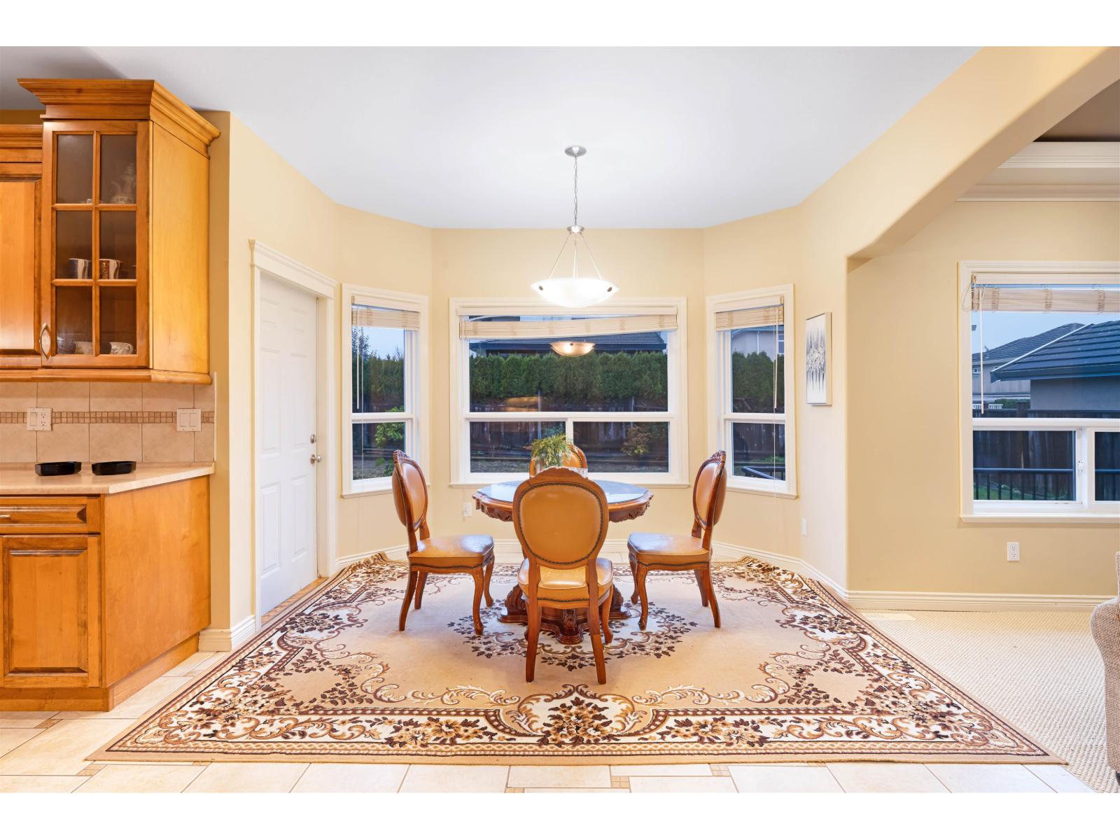 15777 109a Avenue, Surrey, British Columbia V4N 5G1 - Photo 6 - R3073250