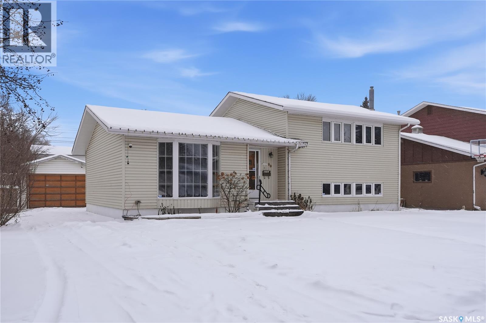 50 Rawson Crescent, Saskatoon, Saskatchewan  S7H 3X3 - Photo 1 - SK025528