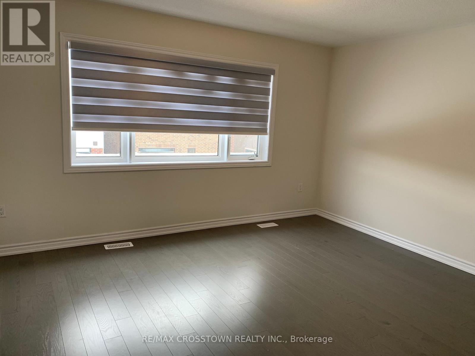 20 Rochester Drive, Barrie, Ontario  L9S 2Z8 - Photo 19 - S12453633