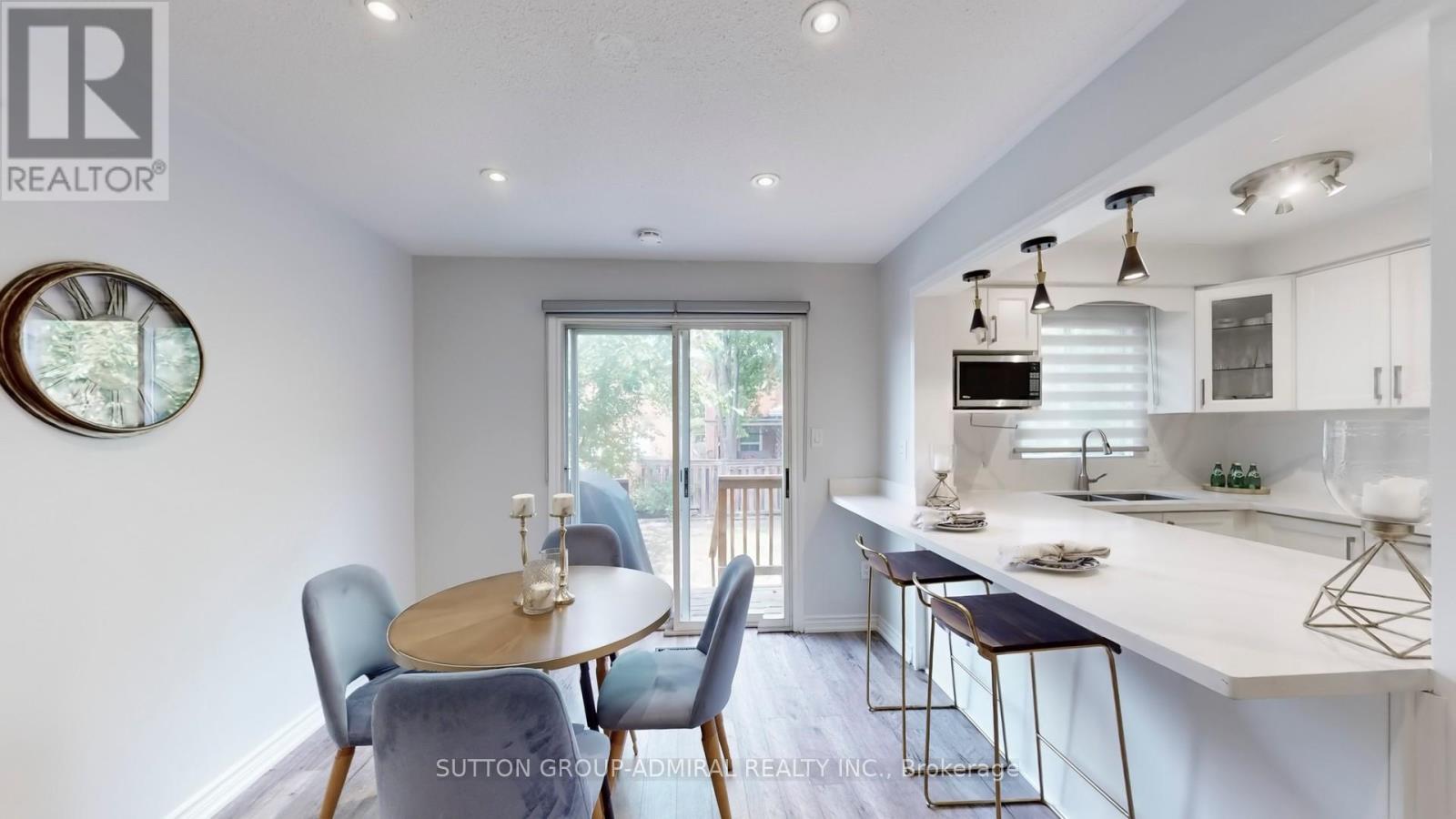 760 Ashprior Avenue, Mississauga, Ontario  L5R 3P1 - Photo 14 - W12545948