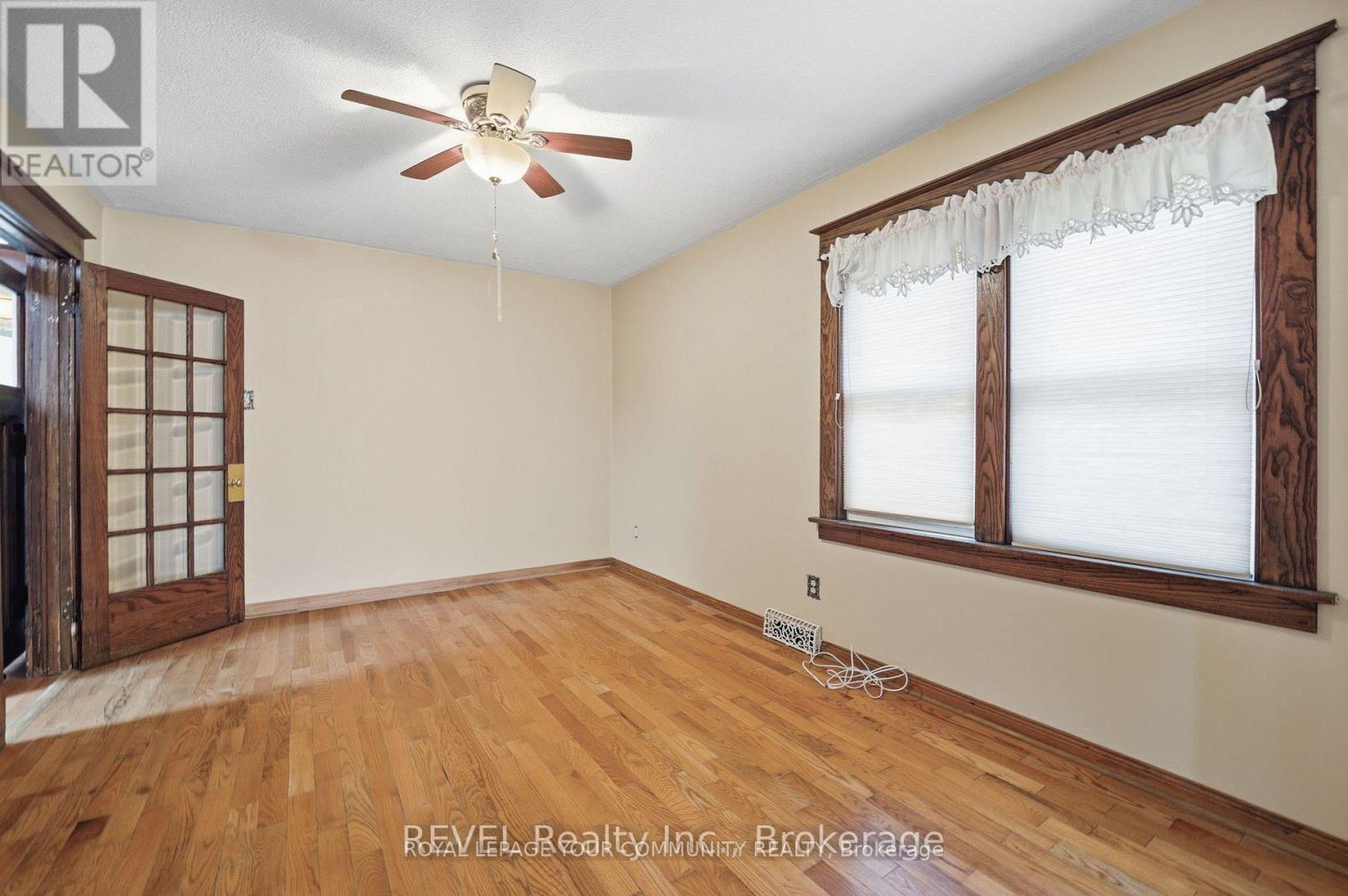 Upper - 4899 Morrison Street, Niagara Falls, Ontario  L2E 2C6 - Photo 13 - X12608206