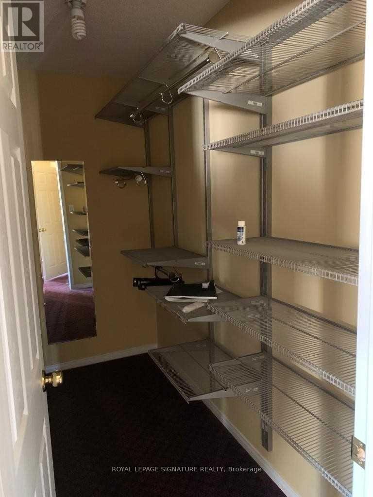 Upper - 2419 Bankside Drive, Mississauga, Ontario  L5M 6E6 - Photo 14 - W12626832