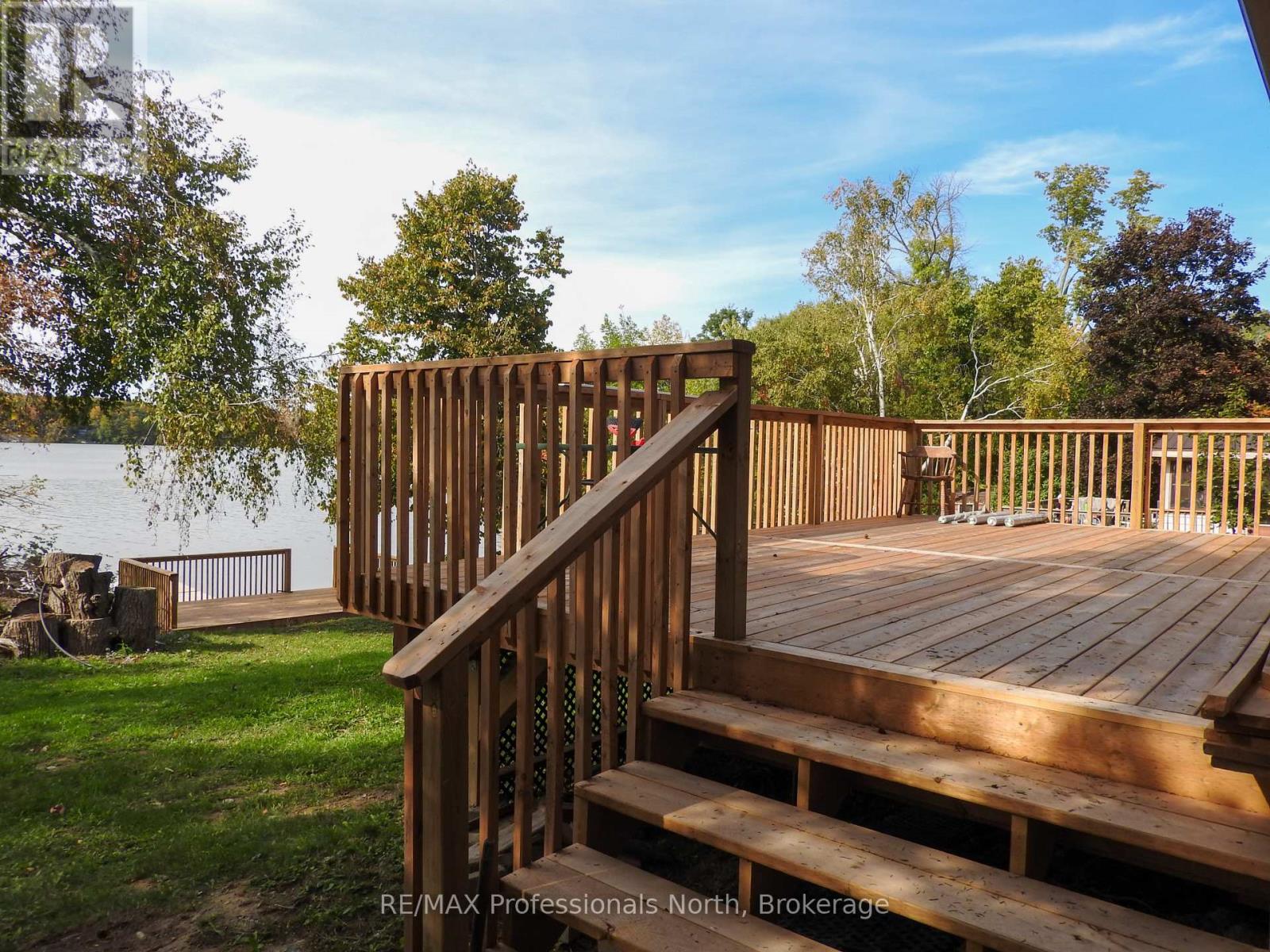 53 Long Island, Otonabee-South Monaghan, Ontario  K0L 1B0 - Photo 35 - X12440815