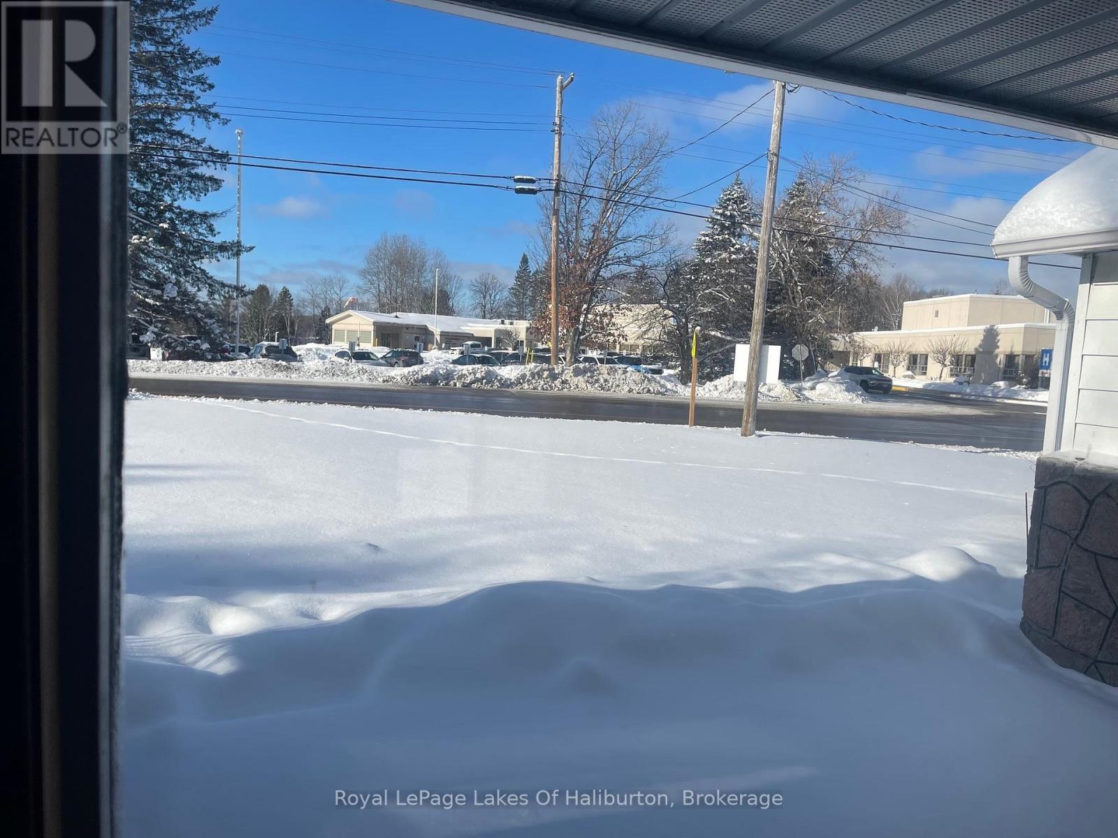 7192 Gelert Road, Dysart Et Al, Ontario  K0M 1S0 - Photo 13 - X12584944