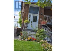 18 CURTIS DRIVE, Brampton, Ontario