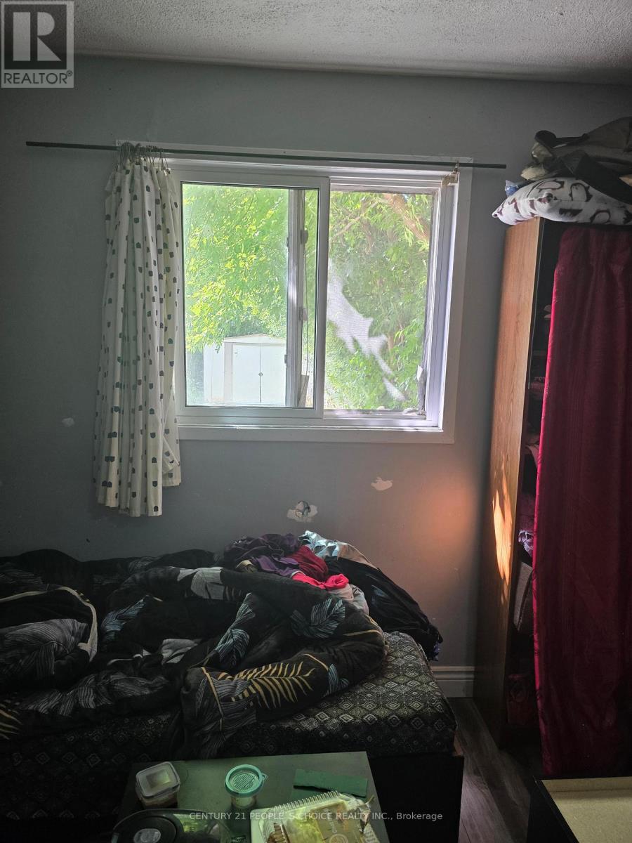 18 Curtis Drive, Brampton, Ontario  L6Y 2J6 - Photo 13 - W12627758